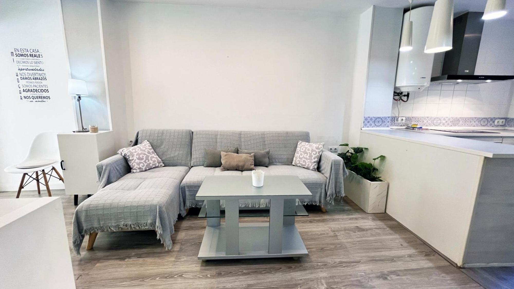 A 5 Minutos De La Playa Con Terraza En Malaga Apartment Exterior photo